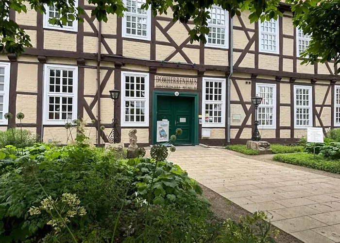 In Der Altstadt Von Verden Mit Blick Auf Den Dom, Ab 3 Uebernachtungen Verden an der Aller